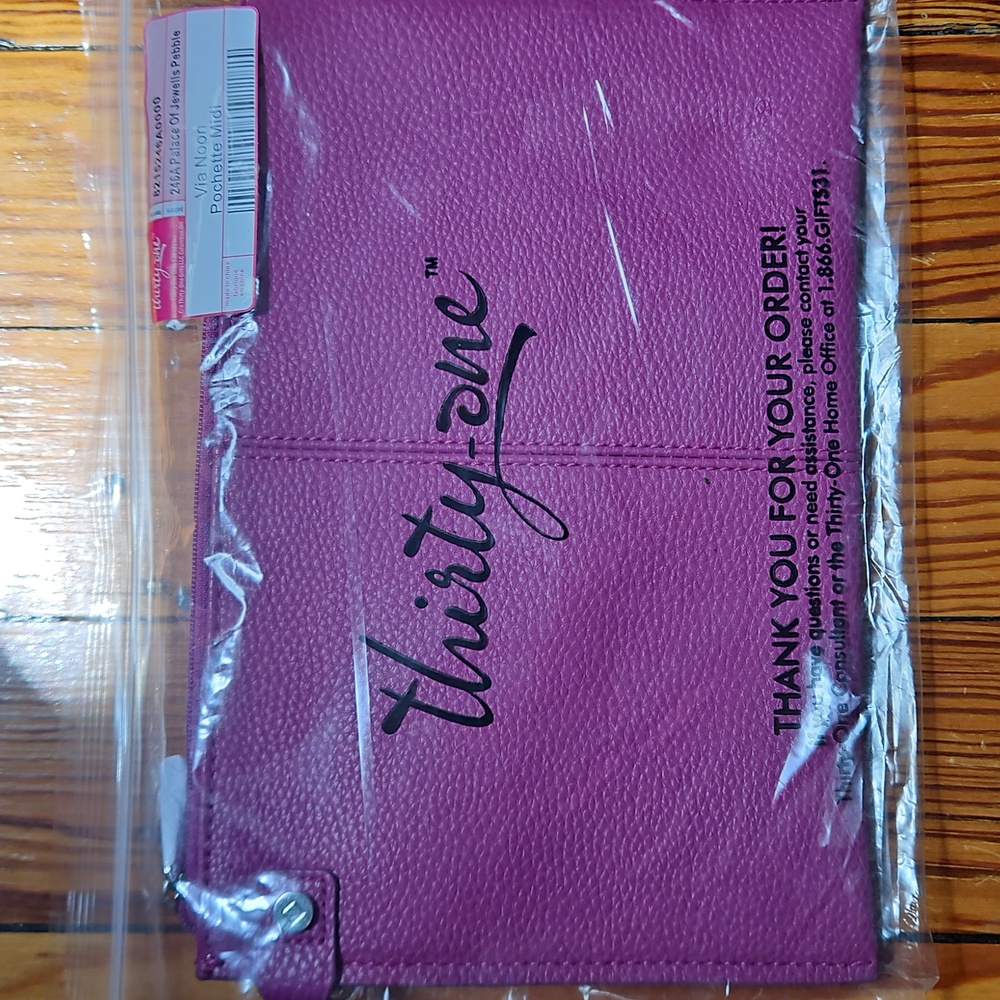 Thirty-One Jewell, Magenta Purple Wristlet Clutch, NWT